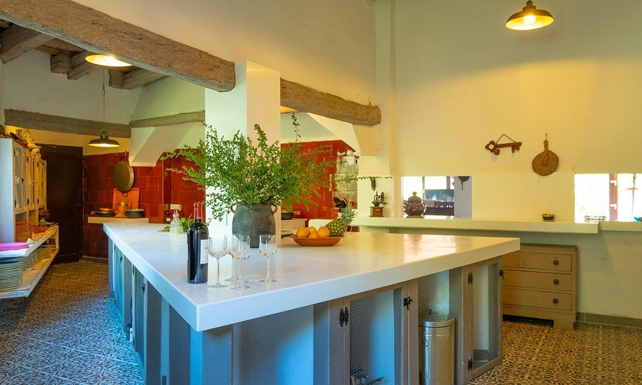 Вилла Casa Rural Mas Del Gall - Casa Nova, Barcelona Тордера Экстерьер фото
