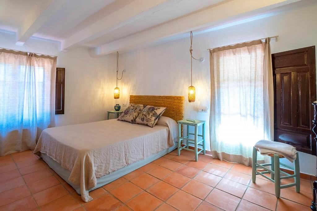 Вилла Casa Rural Mas Del Gall - Casa Nova, Barcelona Тордера Экстерьер фото