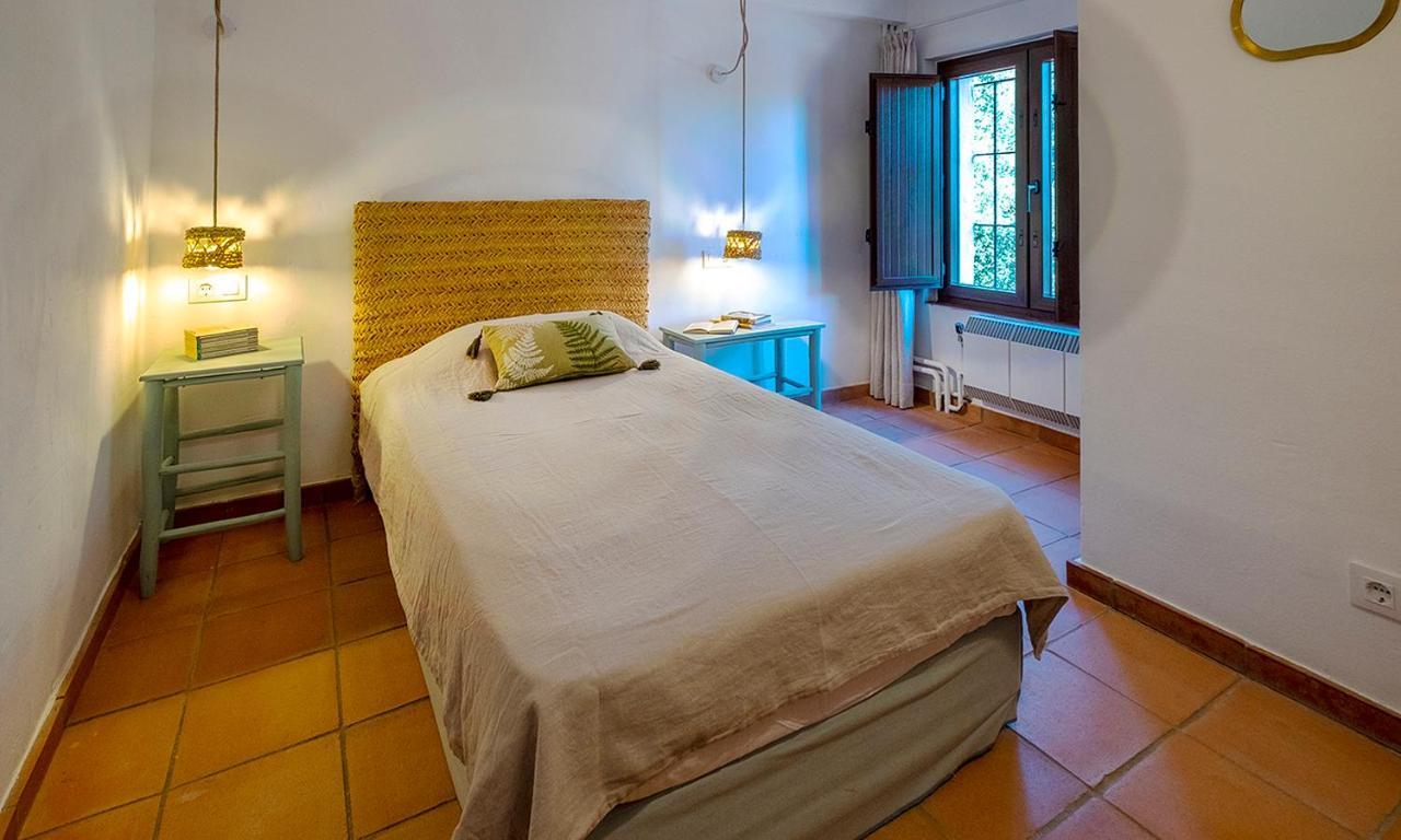 Вилла Casa Rural Mas Del Gall - Casa Nova, Barcelona Тордера Экстерьер фото