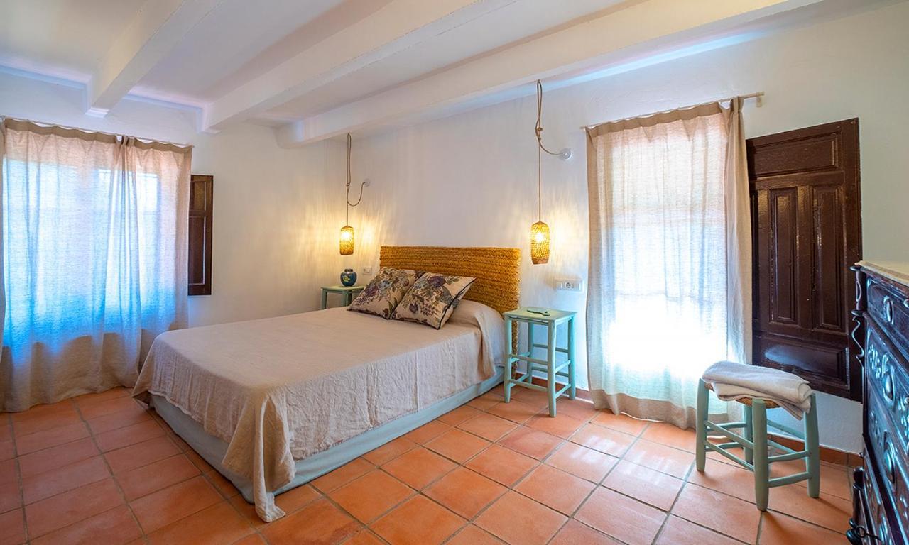 Вилла Casa Rural Mas Del Gall - Casa Nova, Barcelona Тордера Экстерьер фото